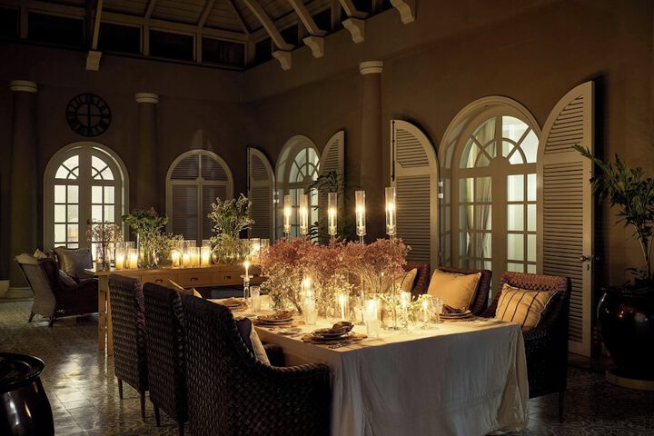 Dining 140 of 265