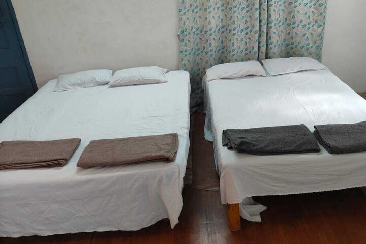 Room 21 of 31