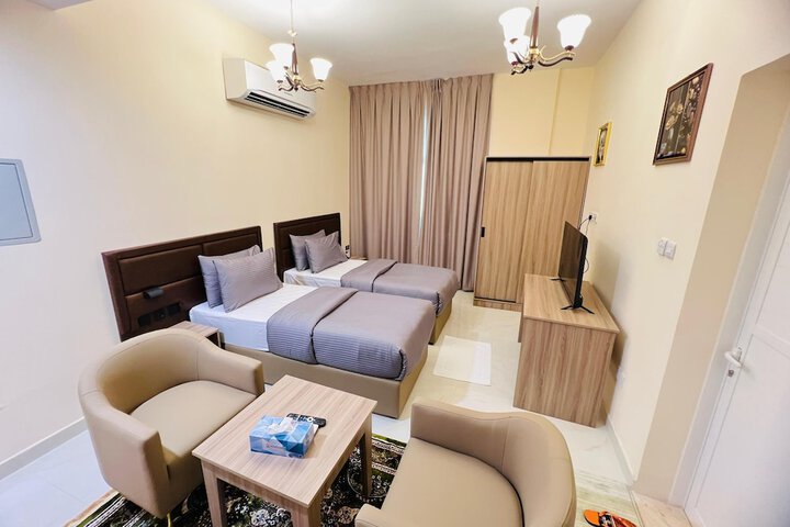 Room 15 of 21