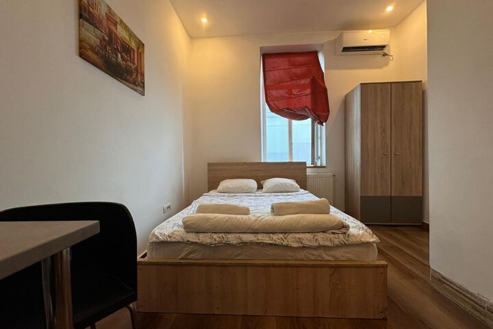 Room 63 of 86