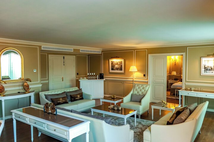 Hotel Interior 165 of 198