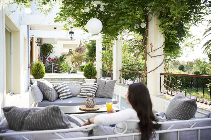 Terrace/Patio 68 of 77