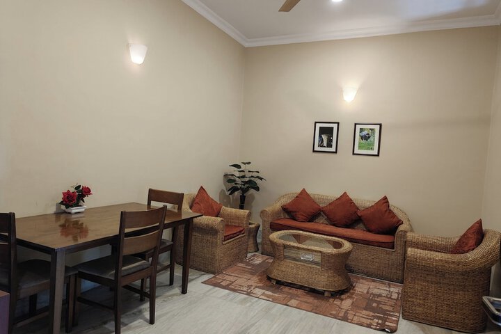 Room 10 of 23