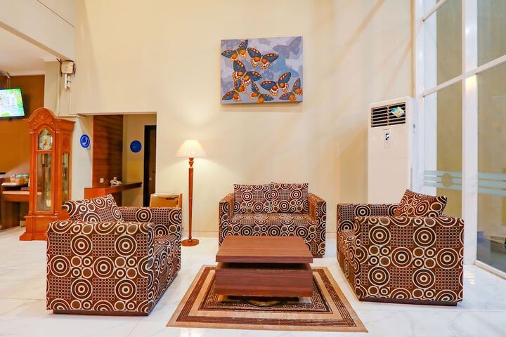 Hotel Interior 4 of 47