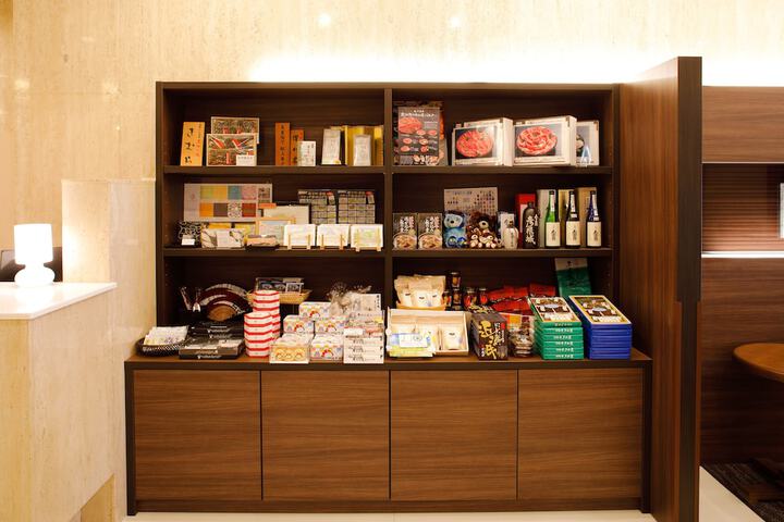 Gift shop
