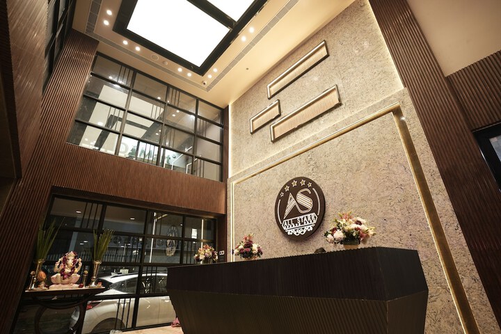 Hotel Interior 2 of 35