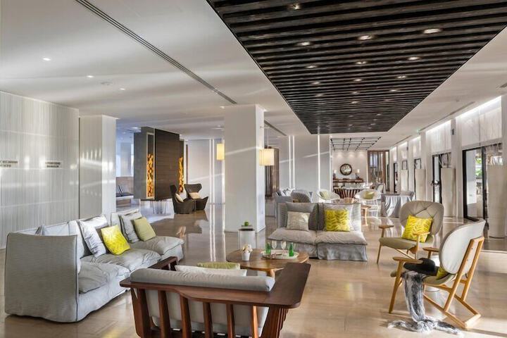Hotel Lobby