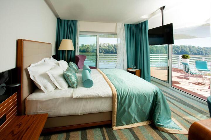 Photo of Hotel Navis
