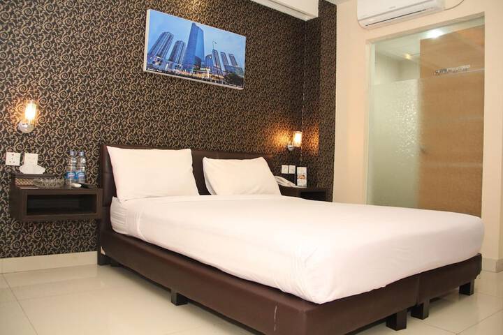 Room 18 of 67