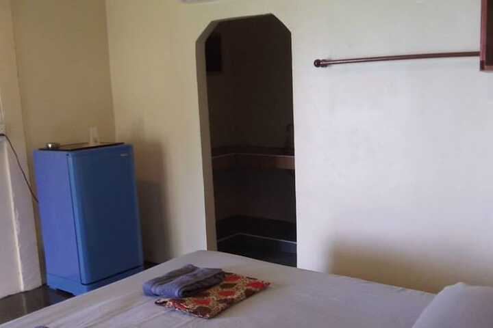 Room 3 of 13
