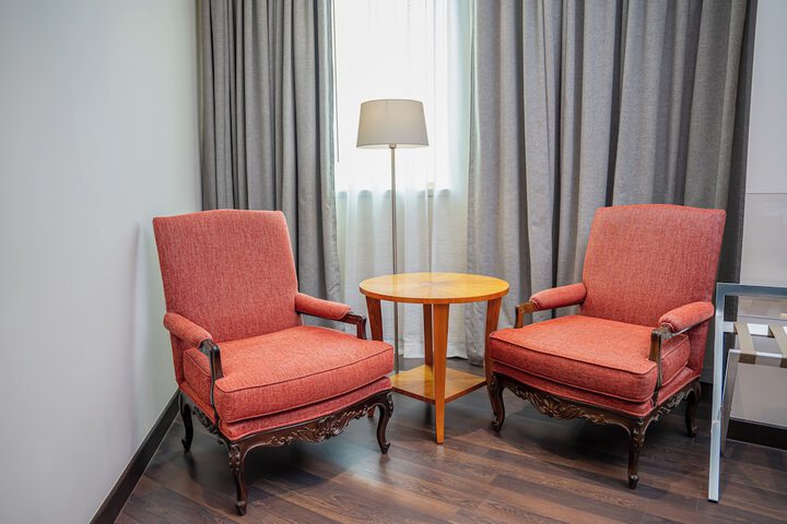 Room 53 of 104