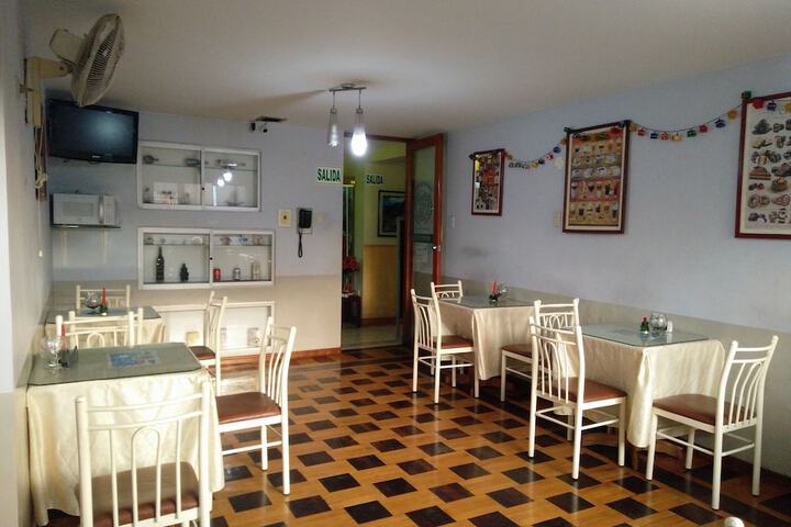 Dining 53 of 74