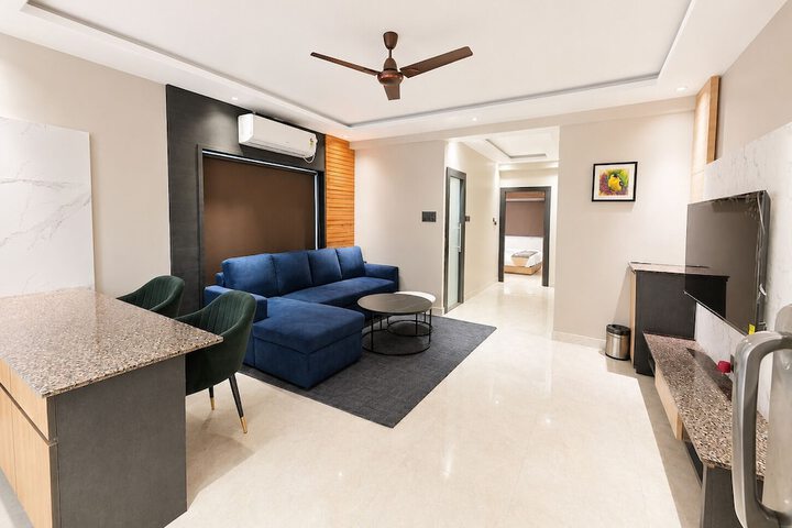 Room 44 of 61