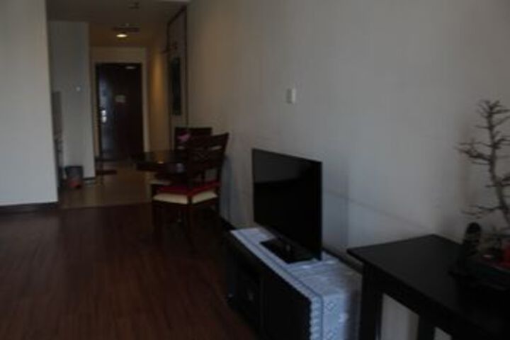 Room 35 of 83