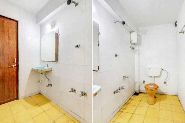 Room 16 of 17