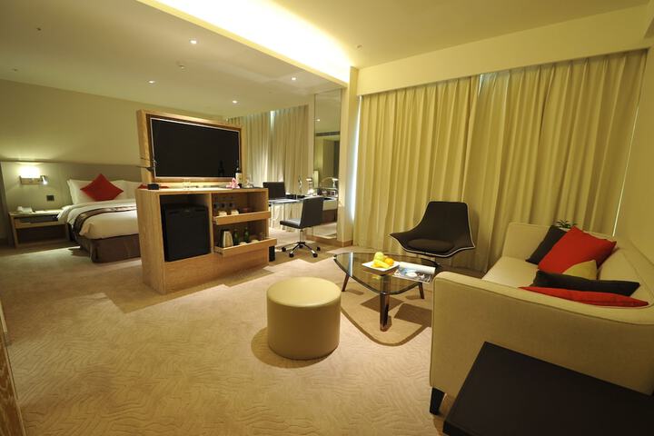 Room 22 of 44