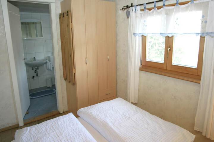 Room 2 of 21