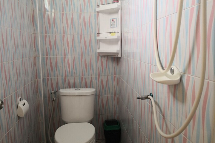 Room 7 of 14