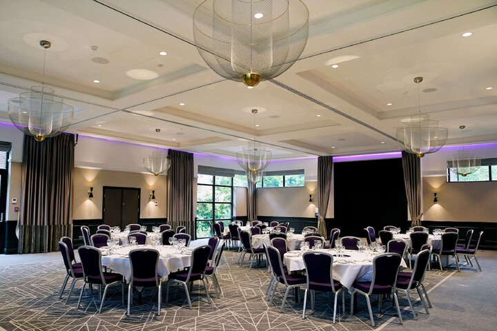 Ballroom/Hall 65 of 74