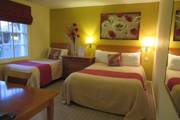 Room 13 of 47