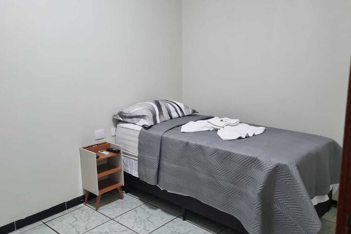 Room 12 of 24