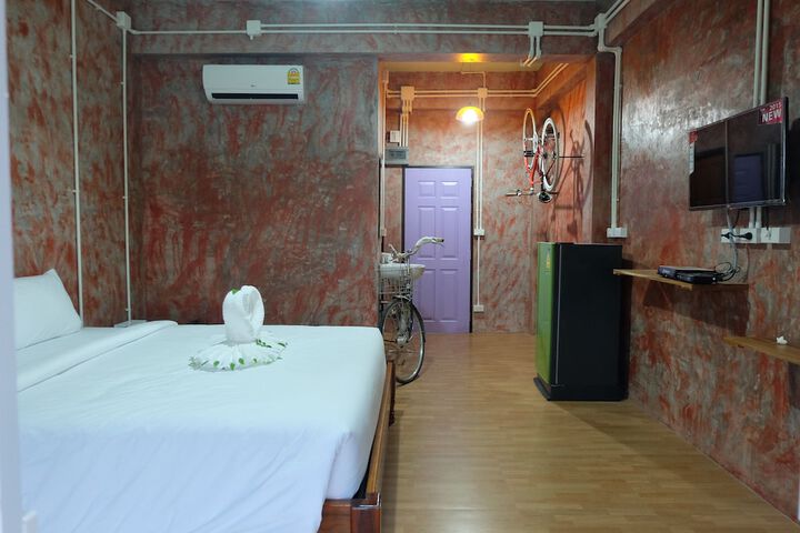 Room 8 of 56