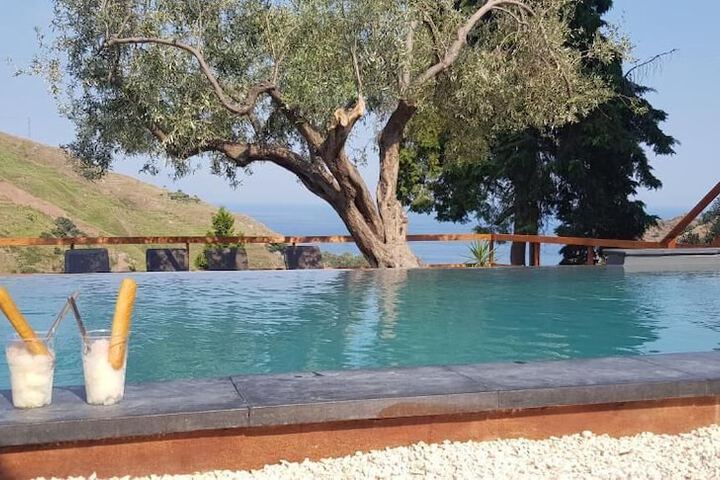 Pool 21 of 47