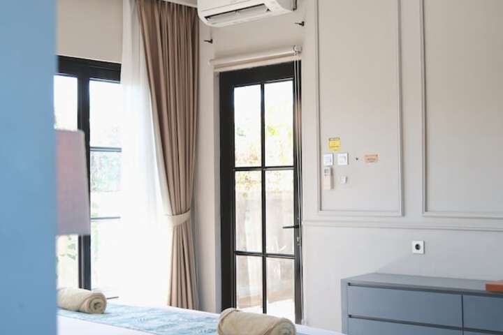 Room 20 of 115
