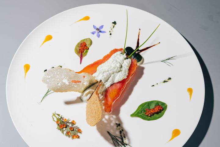 Dining 49 of 78