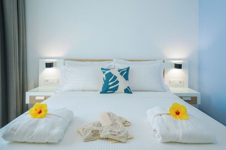 Room 6 of 22