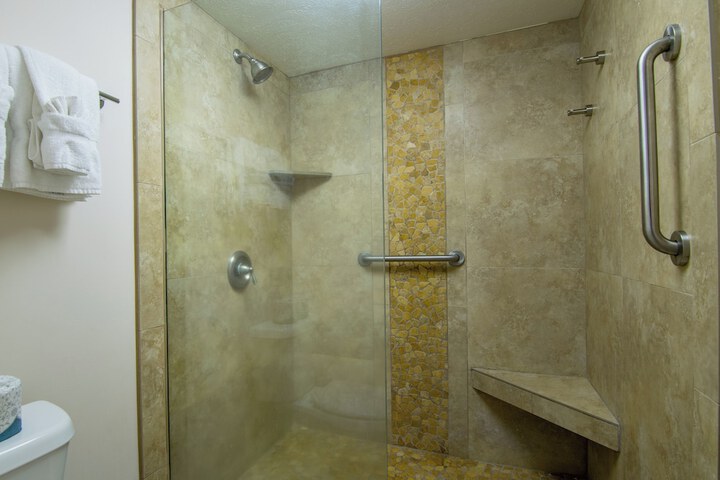 Room 188 of 235