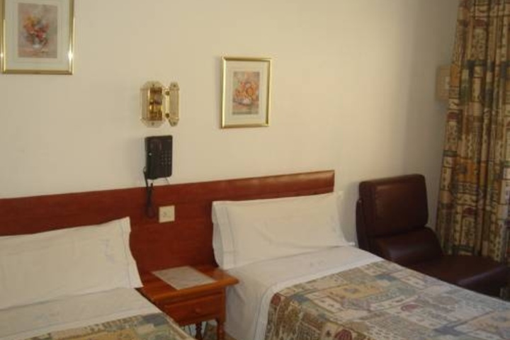 Exterior of Hotel Aymà