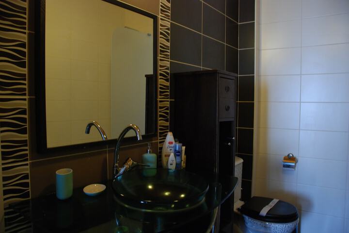 Room 54 of 90