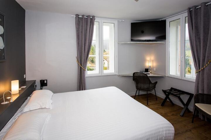 Room 14 of 43