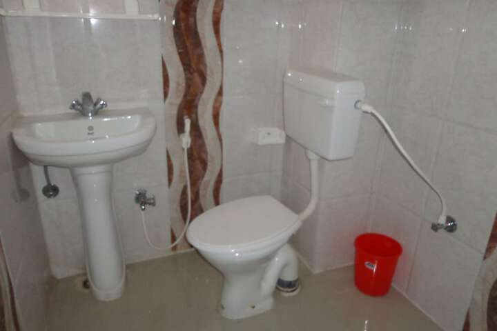 Room 12 of 18