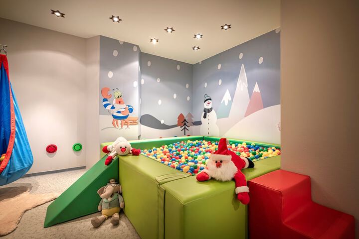 Childrens Activities 56 of 72