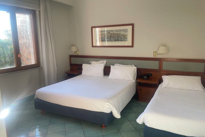 Room 64 of 137