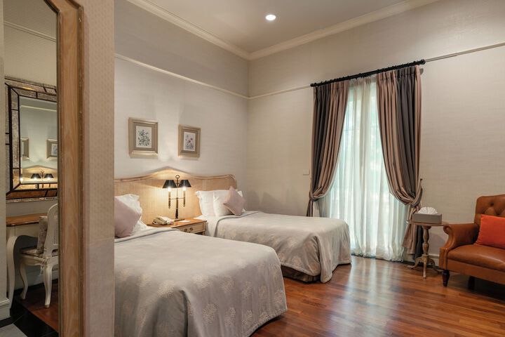 Room 95 of 228