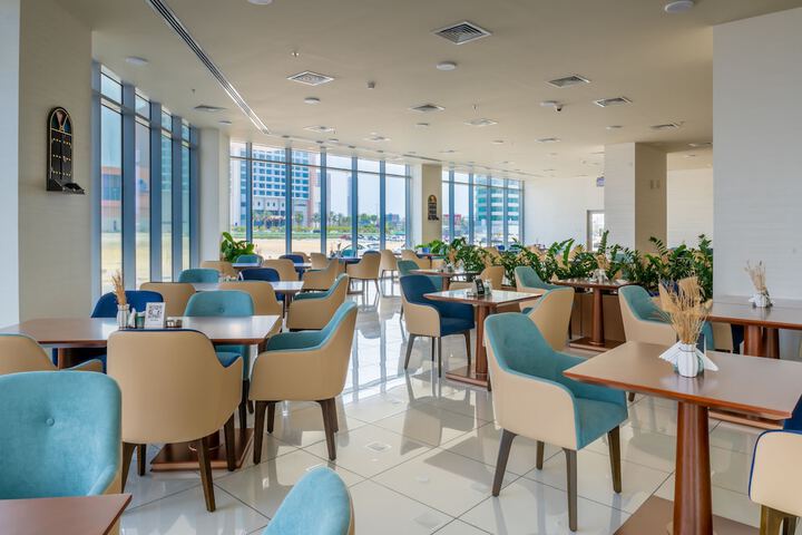 Dining 92 of 103