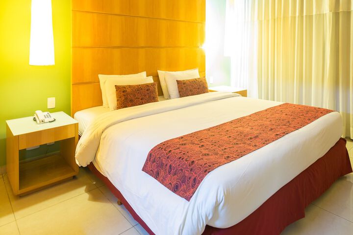 Room 27 of 116