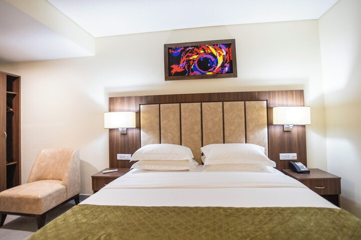 Room 3 of 31