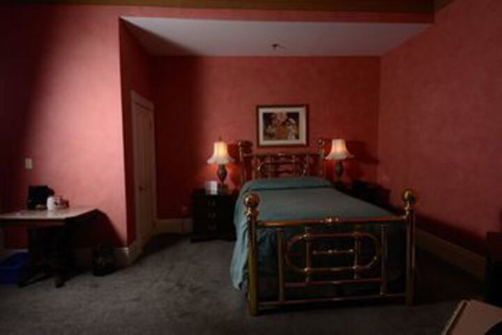 Room 2 of 15