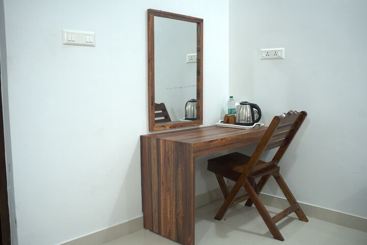 Room 7 of 14