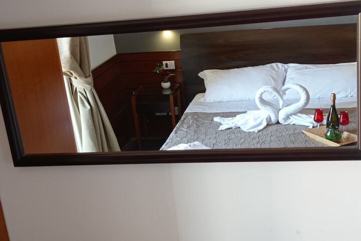 Room 7 of 50