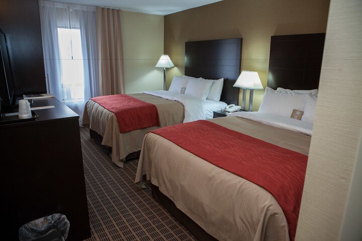 Room 4 of 37