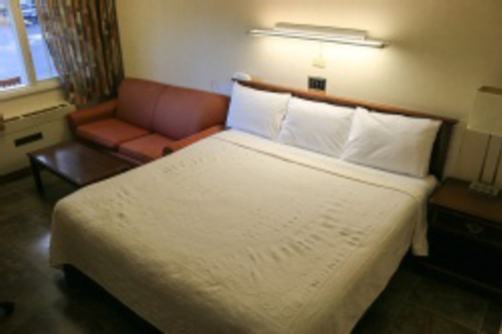 Room 67 of 156