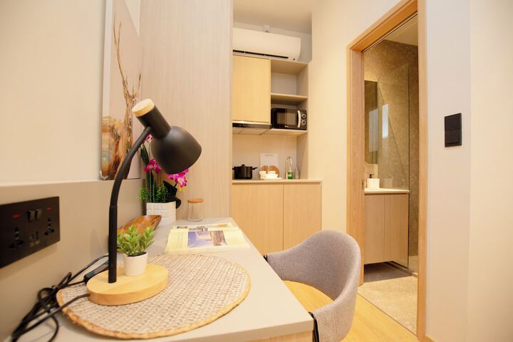 Room 18 of 51