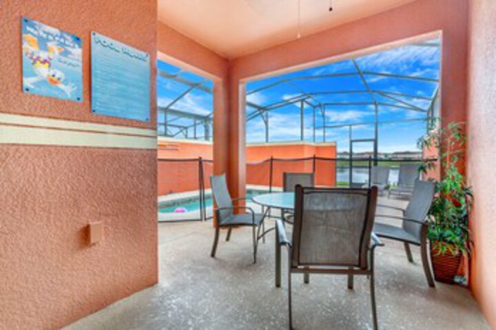 Terrace/Patio 4 of 110