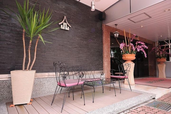 Terrace/Patio 34 of 37