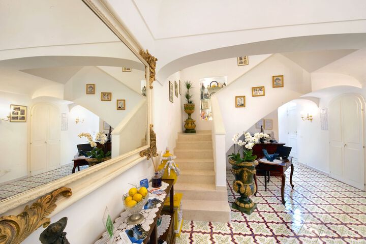 Hotel Interior 3 of 159